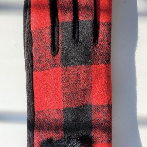 Red Yarn Embroidery Multi Color Smart Touch Gloves Touchscreen Compatible - Picture 4 of 4